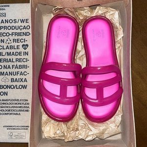 Telfar/Melissa Jelly Slides